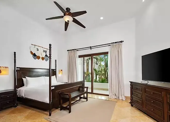 Beachfront Hacienda Soliman Bay * Tulum