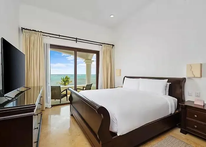 Beachfront Hacienda Soliman Bay * Tulum