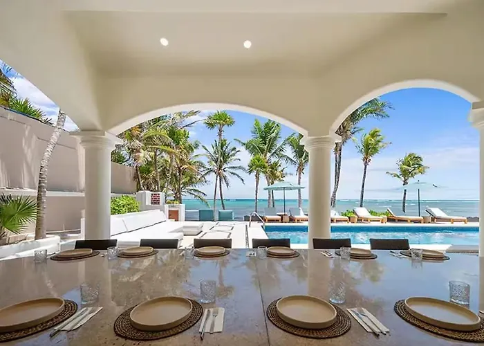 Villa Beachfront Hacienda Soliman Bay *