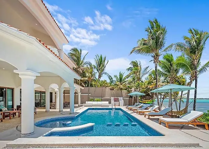Beachfront Hacienda Soliman Bay * Tulum